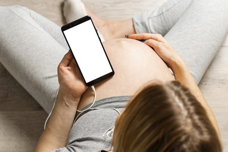 In Emilia-Romagna l'App "Non da sola" ti accompagna durante la gravidanza e il parto.