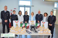 Grazie alla generosità del Comando Operazioni Aerospaziali di Poggio Renatico arrivano doni per i bimbi dei reparti pediatrici