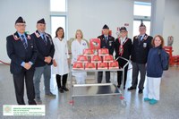 L'Associazione Nazionale Carabinieri di Cento dona panettoni di Natale ai bambini dell'Ospedale di Cona