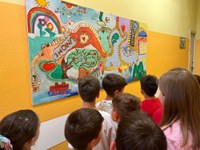 Curare con l’arte: a San Secondo giovani studenti donano due quadri alla Casa della Comunità