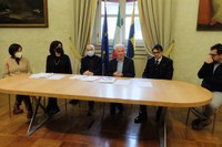 Percorso nascita: presentato l'accordo del distretto di Parma