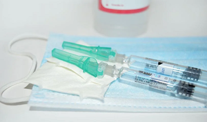 Vaccini, prevista per marzo la consegna di 470mila dosi, quasi il 40% in più rispetto a febbraio