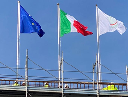 A Reggio Emilia la “posa della bandiera” per il completamento della struttura del MiRe - Maternità e Infanzia