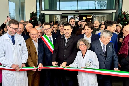 Inaugurato a Parma il nuovo Centro di oncologia e radioterapia