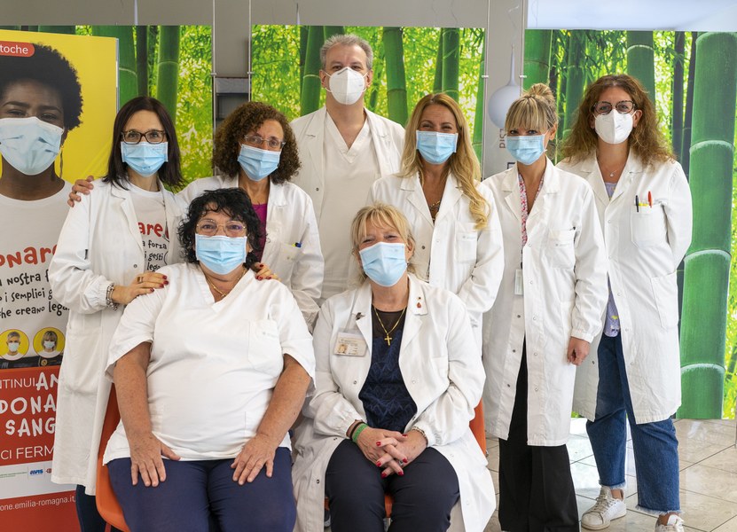 Team del laboratorio Trasfusionale Unico Metropolitano (TUM), Ospedale Maggiore di Bologna